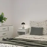 Real Living By Refa - New Town 216