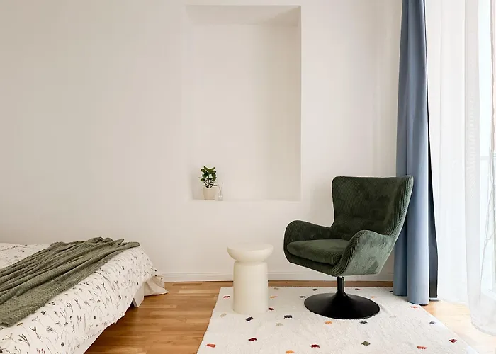 Daire Real Living By Refa - New Town 216 *